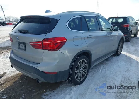 2016 BMW X1 xDrive28I из США, поврежденный, VIN WBXHT3C35GP885821